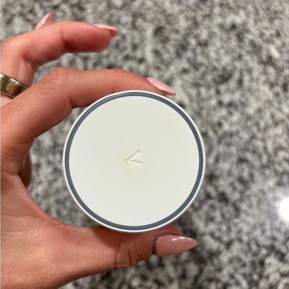 LARQ Terra Self Cleaning Bottle 24oz - Picture 2 of 8